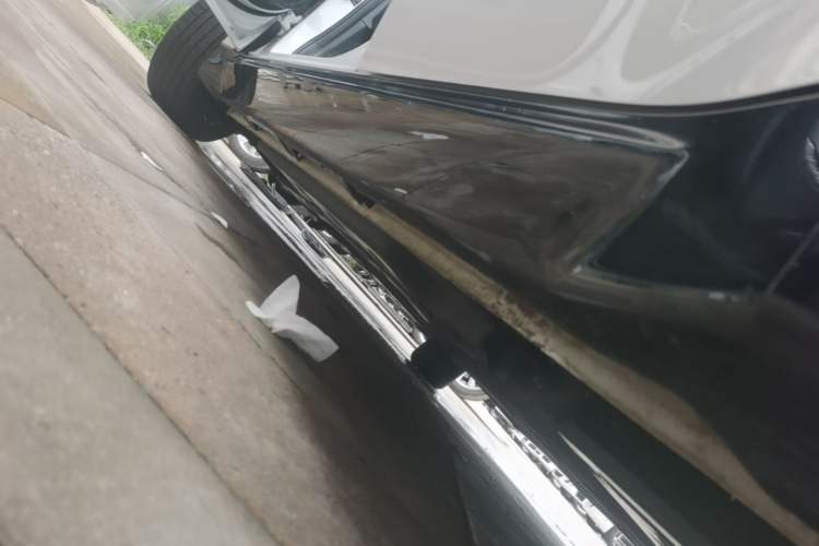 Used Wuling E5 2024 410 km Standard Version Left Side Sill