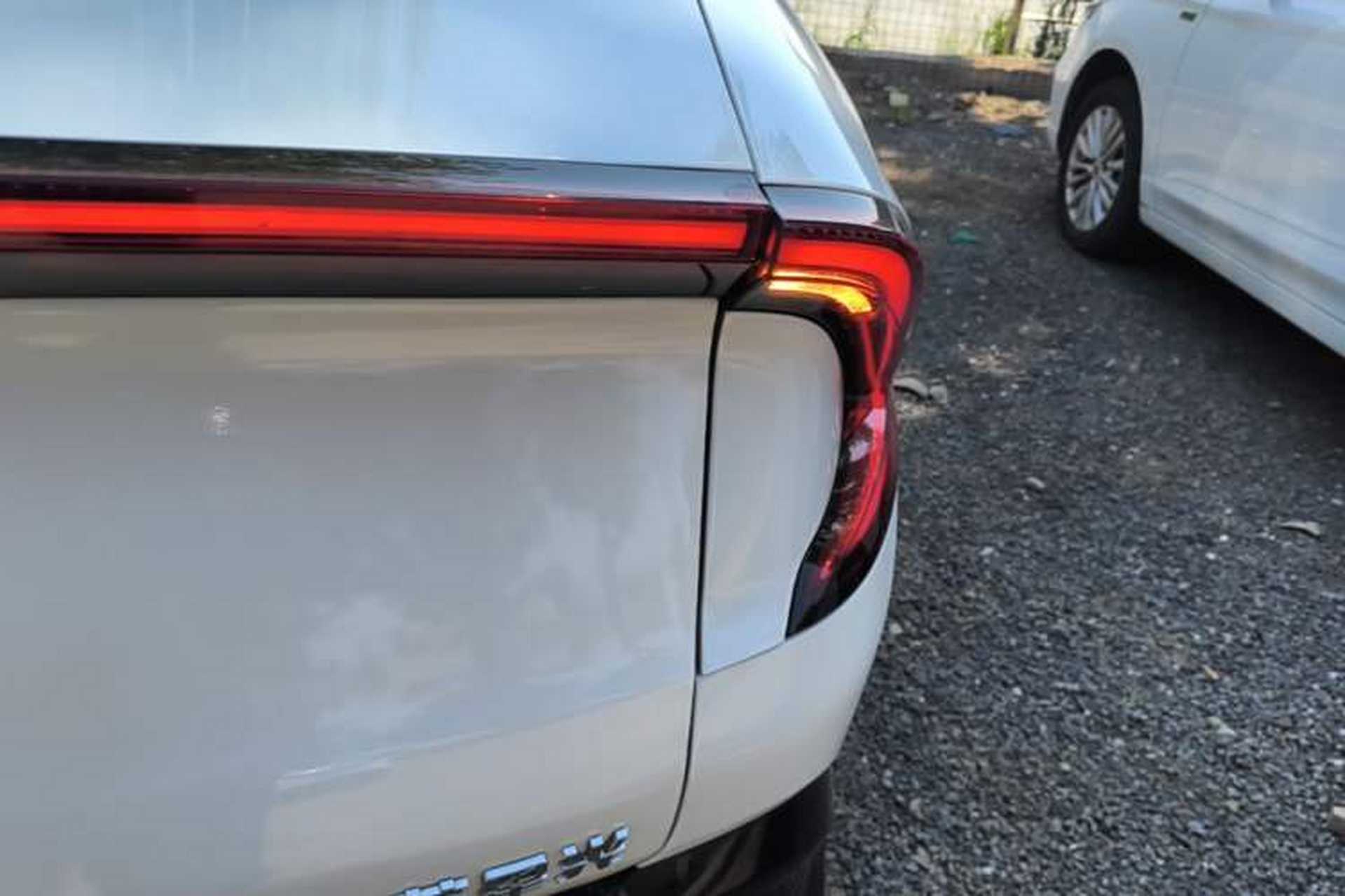 Used Wuling E5 2024 410 km Standard Version Right Rear Taillight