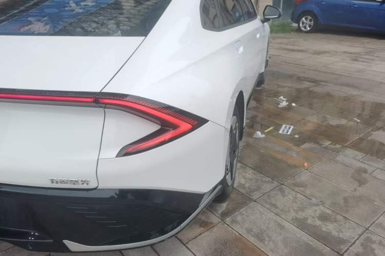 Used Wuling E5 2024 410 km Standard Version Right Rear Taillight