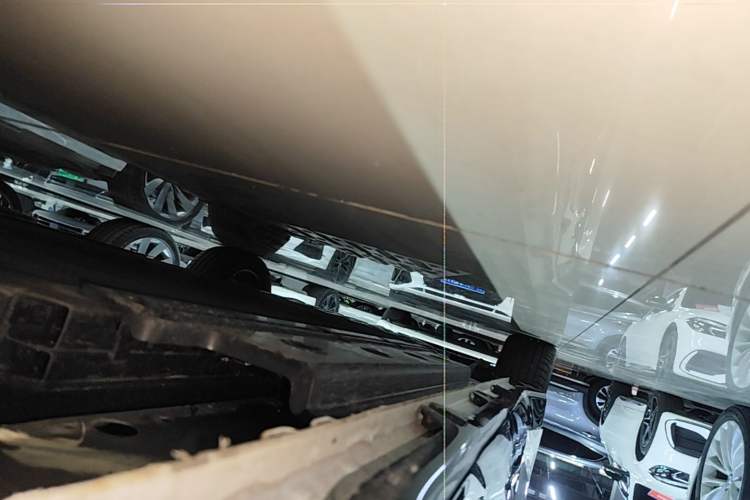 Used Wuling E5 2024 510 km Standard Version Right Side Sill
