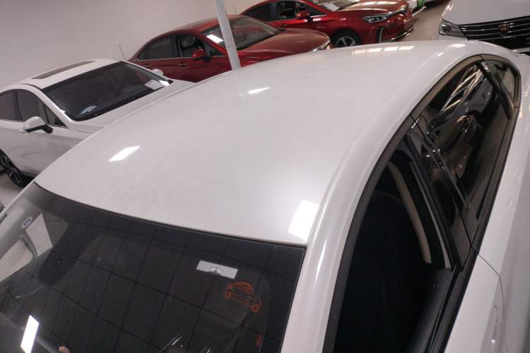 Used Wuling E5 2024 410 km Standard Version Roof