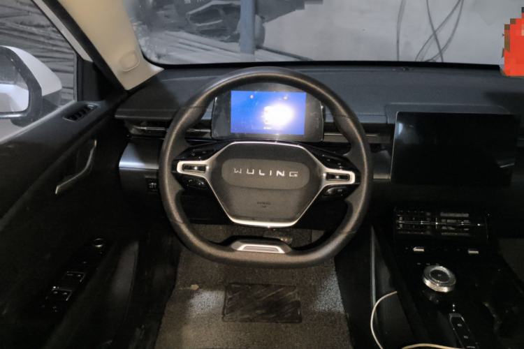 Used Wuling E5 2024 410 km Standard Version Steering Wheel