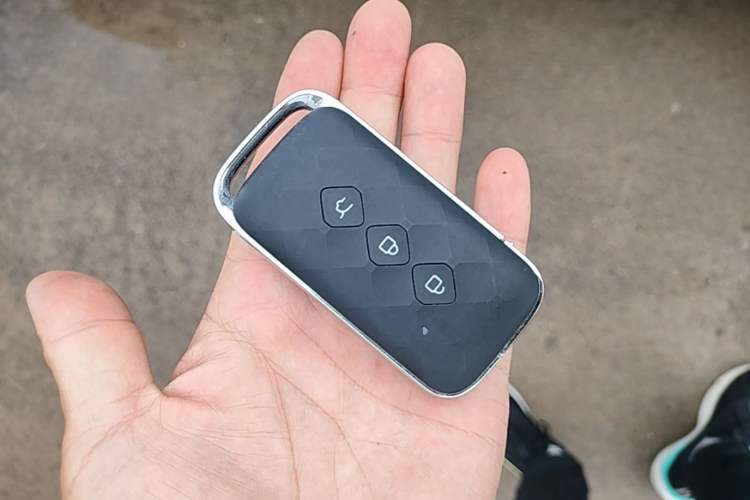 Used Wuling E5 2024 410 km Standard Version Vehicle Key
