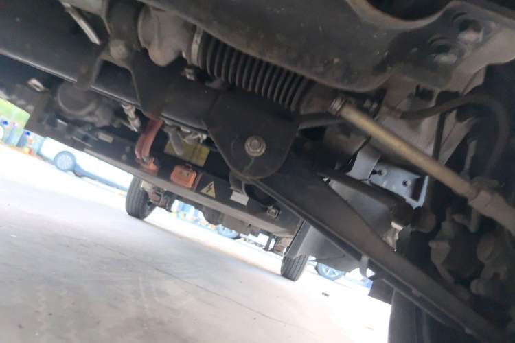 Used Wuling Electric Truck 2021 Cargo Truck Lifan 41.6kWh Inovance 2nd-Generation Electric Control System Chassis Front
