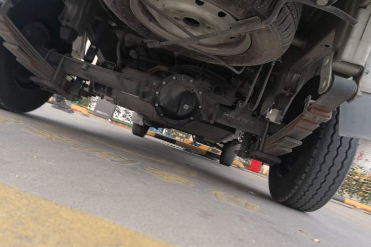 Used Wuling Electric Truck 2021 Cargo Truck Lifan 41.6kWh Inovance 2nd-Generation Electric Control System Chassis Rear