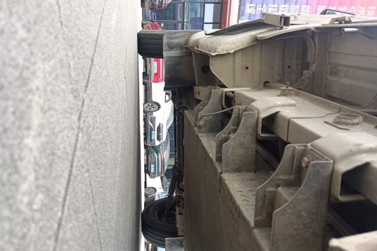 Used Wuling Electric Truck 2021 Cargo Truck Penghui 43.2kWh Liugong Electric Control System Chassis Rear Left