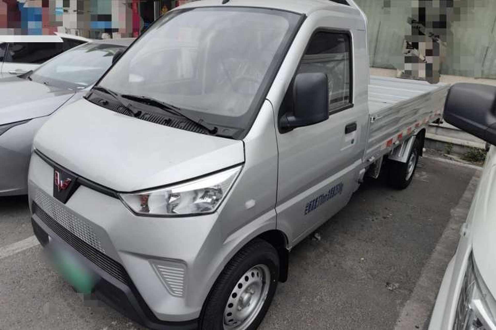 Used Wuling Electric Truck 2021 Ningde 41.86kWh Huichuan 2nd-Generation Electric Control for Cargo Truck Front Left 45 Deg