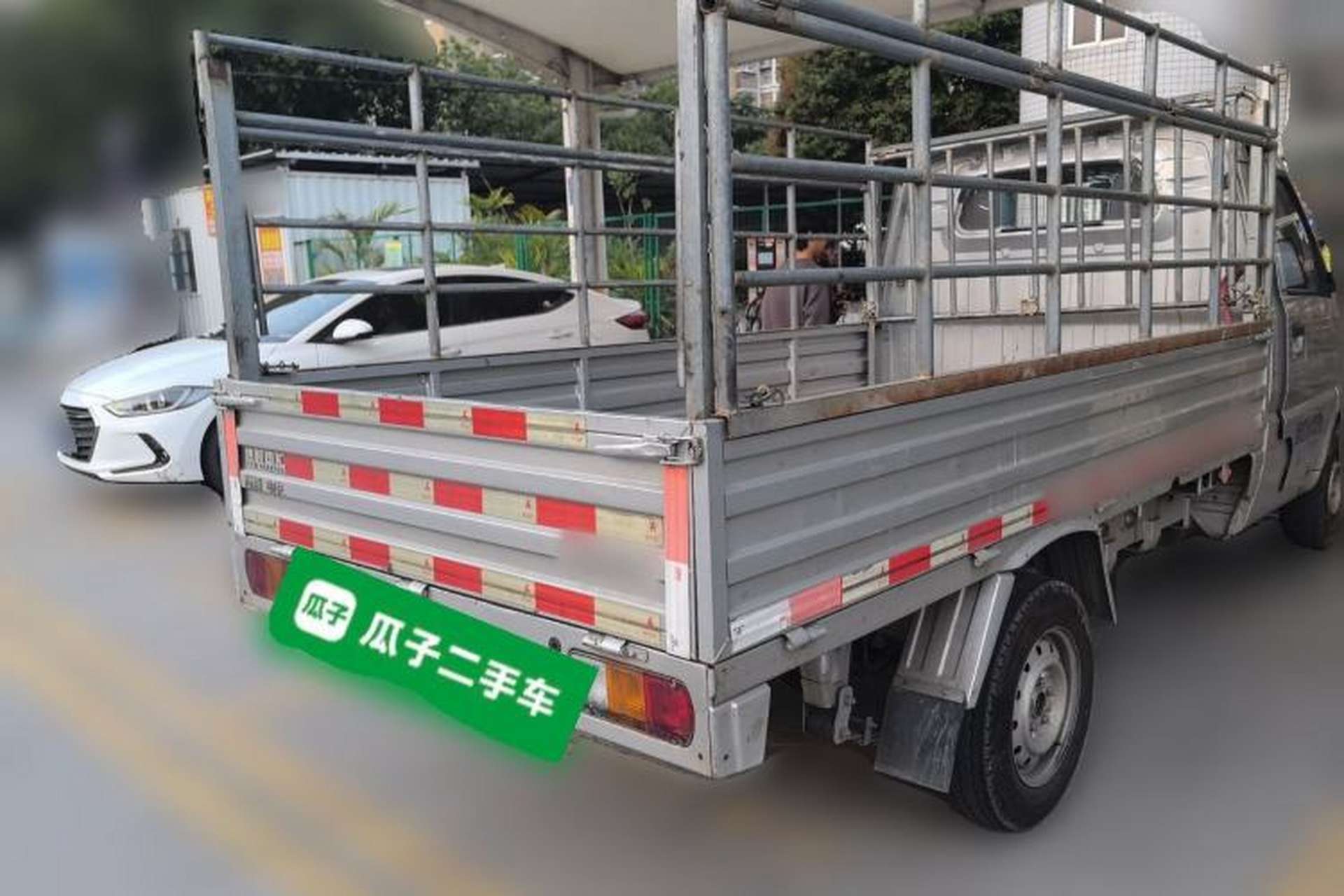 Used Wuling Electric Truck 2021 Cargo Truck Lifan 41.6kWh Inovance 2nd-Generation Electric Control System Rear Right 45 Deg