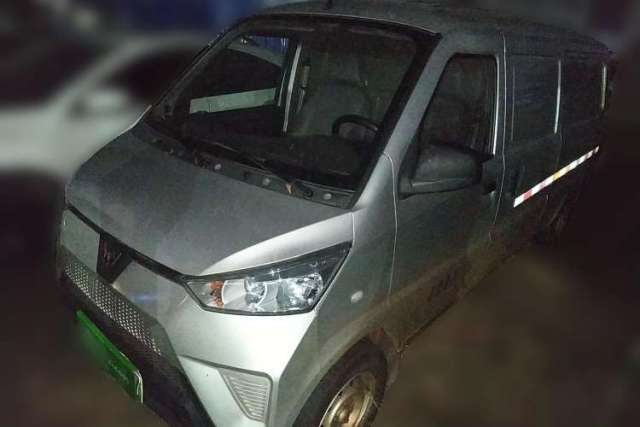 Used Wuling Electric Truck 2022 Affordable Model Anchi with 35.904 kWh