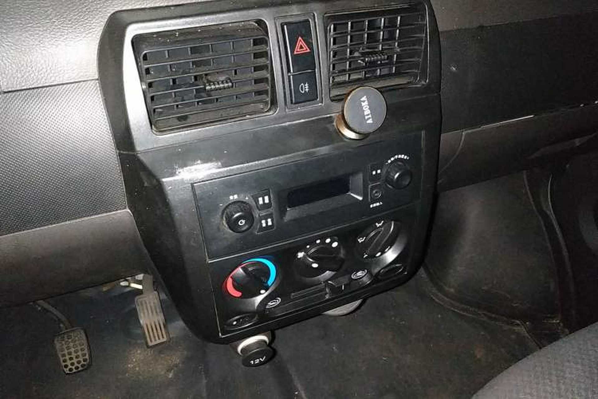 Used Wuling Electric Truck 2022 Affordable Model Anchi with 35.904 kWh Audio And AC Panel