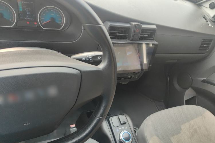 Used Wuling Electric Truck 2022 Affordable Model Anchi with 35.904 kWh Center Console