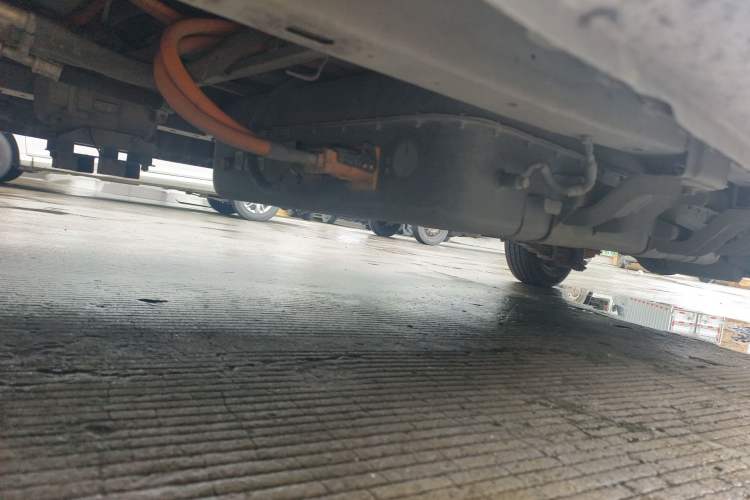 Used Wuling Electric Truck 2022 Affordable Model Anchi with 35.904 kWh Chassis Front Left