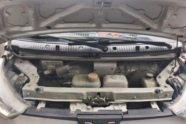 Used Wuling Electric Truck 2022 Affordable Model Anchi with 35.904 kWh Engine Bay