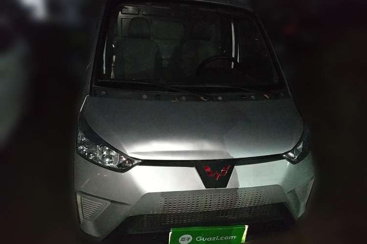 Used Wuling Electric Truck 2022 Affordable Model Anchi with 35.904 kWh Front
