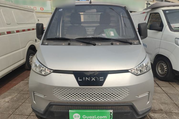 Used Wuling Electric Truck 2022 Affordable Model Anchi with 35.904 kWh Front