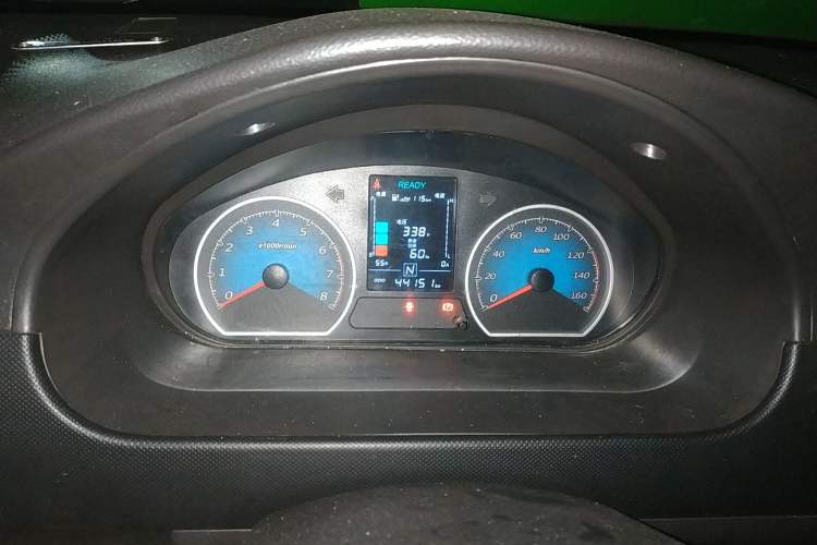 Used Wuling Electric Truck 2022 Affordable Model Anchi with 35.904 kWh Instrument Cluster