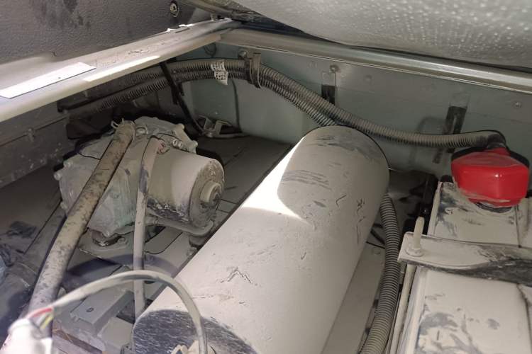 Used Wuling EV50 2020 Pure Electric Van Logistics Vehicle – Penghui Non-Heated Battery Engine Bay Left