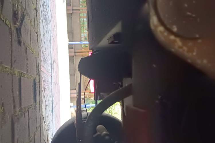 Used Wuling EV50 2020 Pure Electric Van Logistics Vehicle – Penghui Non-Heated Battery Chassis Rear Left