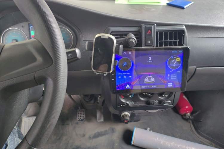 Used Wuling EV50 2020 Pure Electric Van Logistics Vehicle – Penghui Non-Heated Battery Audio And AC Panel