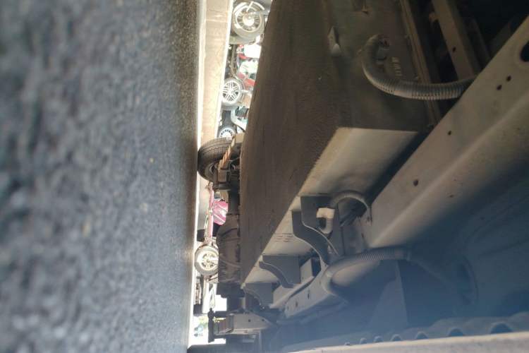 Used Wuling EV50 2020 Pure Electric Van Logistics Vehicle – Penghui Non-Heated Battery Chassis Front Left
