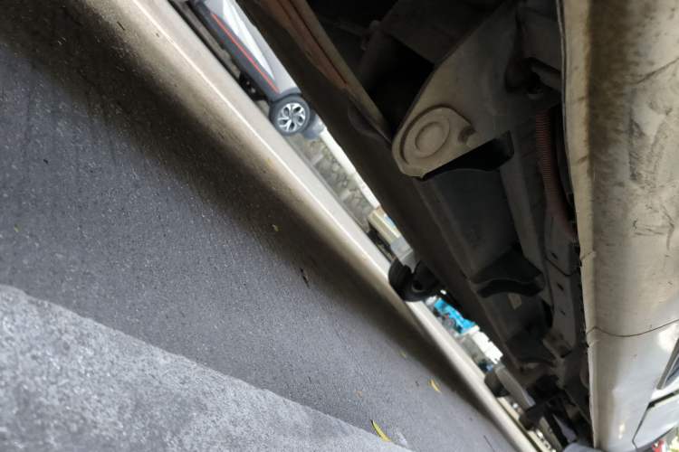 Used Wuling EV50 2020 Pure Electric Van Logistics Vehicle – Penghui Non-Heated Battery Chassis Rear Right