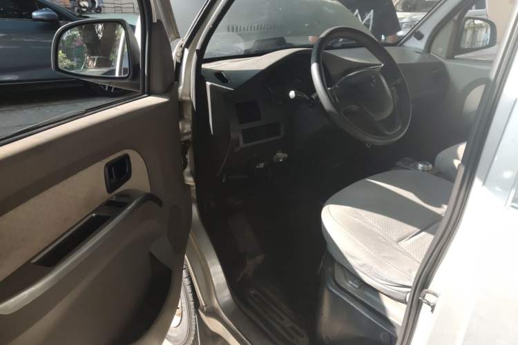 Used Wuling EV50 2020 Pure Electric Van Logistics Vehicle – Penghui Non-Heated Battery Driver Seat
