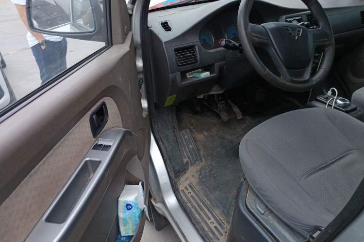 Used Wuling EV50 2020 All-Electric 5-Seater Version Ningde Heated Battery Driver Seat