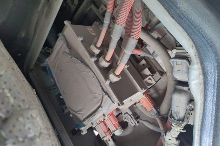 Used Wuling EV50 2020 Pure Electric Van Logistics Vehicle – Penghui Non-Heated Battery Engine Bay Left