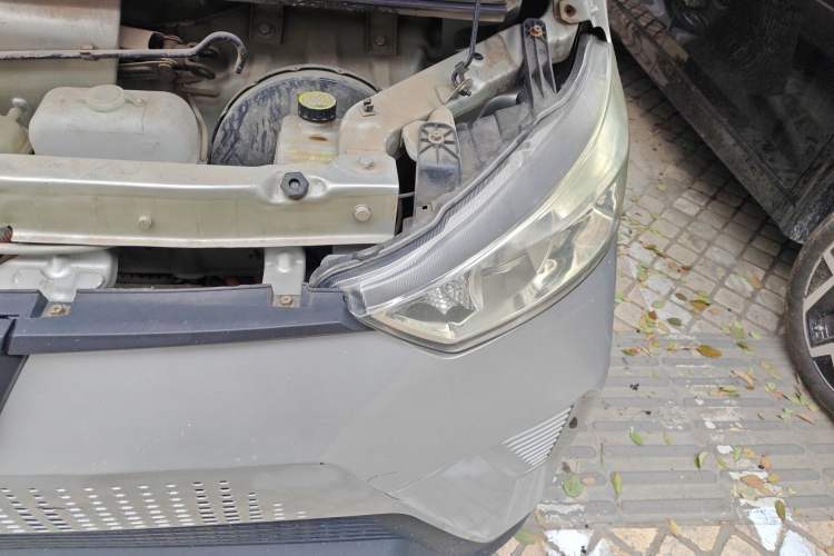 Used Wuling EV50 2020 Pure Electric Van Logistics Vehicle – Penghui Non-Heated Battery Engine Bay Left