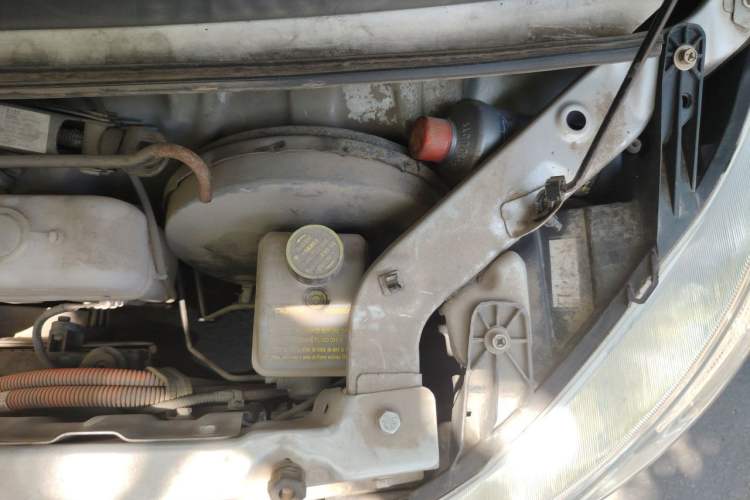 Used Wuling EV50 2020 Pure Electric Van Logistics Vehicle – Penghui Non-Heated Battery Engine Bay Left
