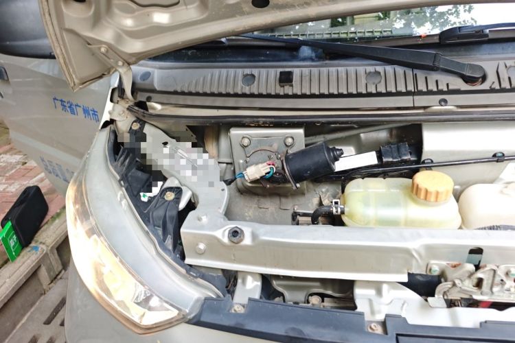 Used Wuling EV50 2020 Pure Electric Van Logistics Vehicle – Penghui Non-Heated Battery Engine Bay Right