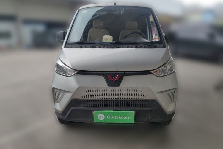 Used Wuling EV50 2020 Pure Electric Van Logistics Vehicle – Penghui Non-Heated Battery Front
