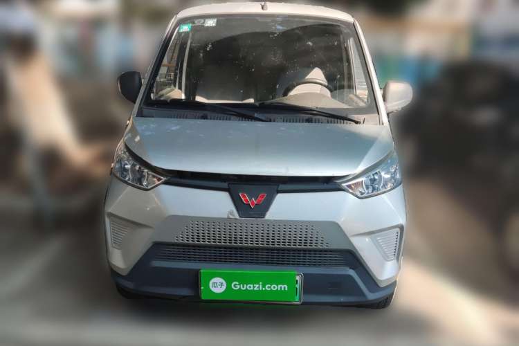 Used Wuling EV50 2020 Pure Electric Van Logistics Vehicle – Penghui Non-Heated Battery Front