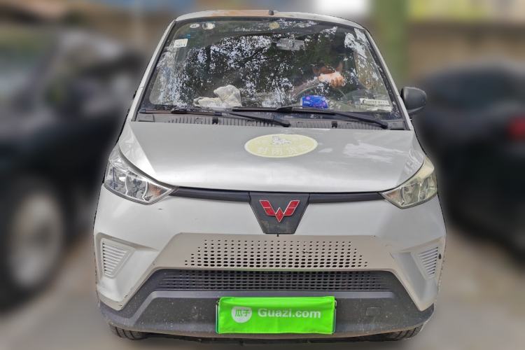 Used Wuling EV50 2020 Pure Electric Van Logistics Vehicle – Penghui Non-Heated Battery Front