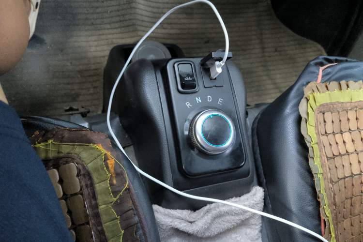Used Wuling EV50 2020 Pure Electric Van Logistics Vehicle – Penghui Non-Heated Battery Gear Lever