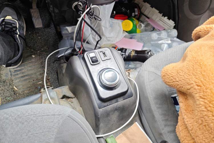 Used Wuling EV50 2020 Pure Electric Van Logistics Vehicle – Penghui Non-Heated Battery Gear Lever