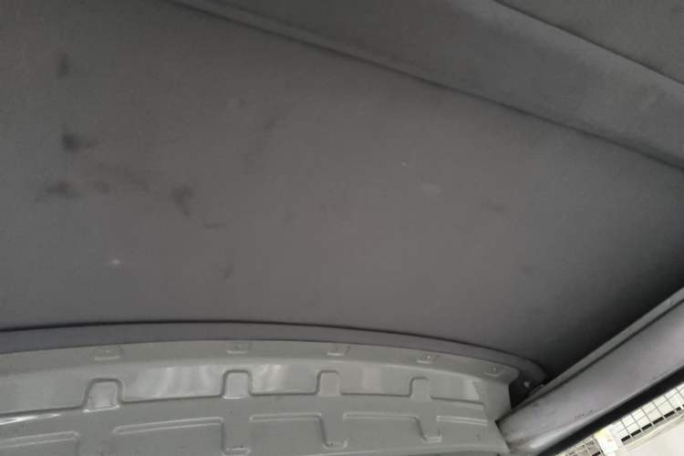Used Wuling EV50 2020 Pure Electric Van Logistics Vehicle – Penghui Non-Heated Battery Headliner
