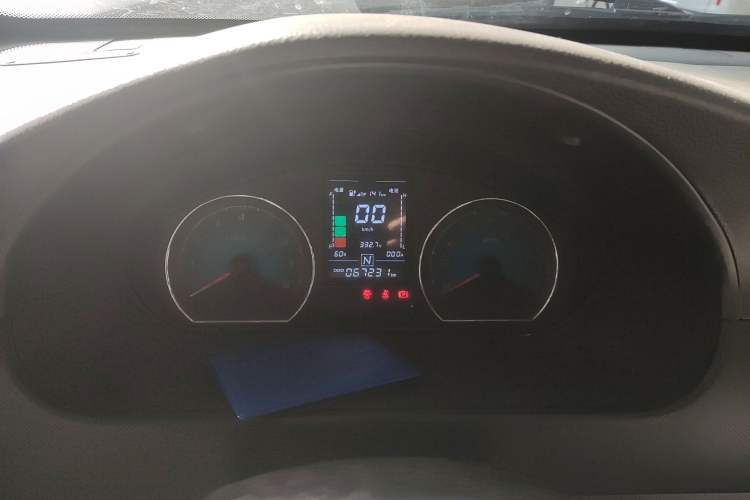 Used Wuling EV50 2020 Pure Electric Van Logistics Vehicle – Penghui Non-Heated Battery Instrument Cluster