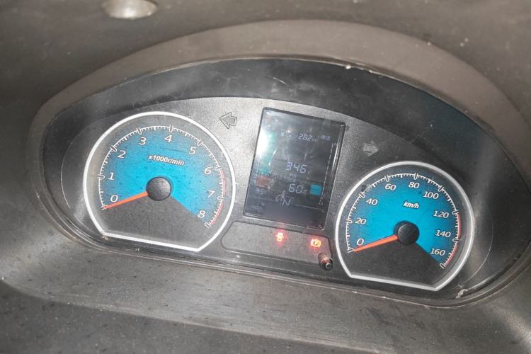 Used Wuling EV50 2020 All-Electric Van Logistics Vehicle with Ningde-Heated Battery Instrument Cluster