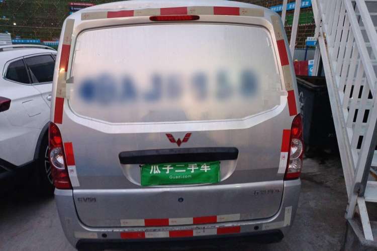 Used Wuling EV50 2020 All-Electric 5-Seater Version Ningde Heated Battery Rear