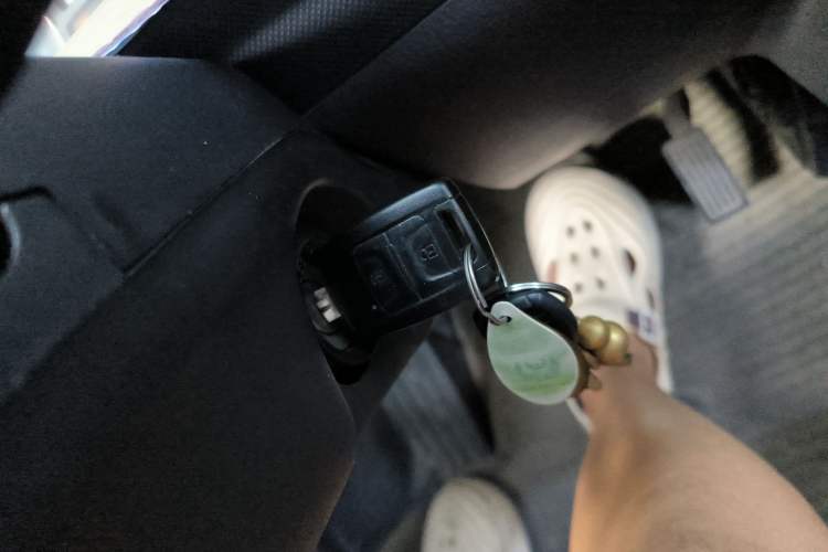Used Wuling EV50 2020 Pure Electric Van Logistics Vehicle – Penghui Non-Heated Battery Vehicle Key