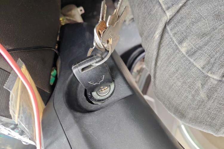 Used Wuling EV50 2020 Pure Electric Van Logistics Vehicle – Penghui Non-Heated Battery Vehicle Key
