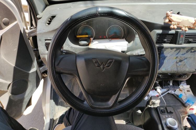 Used Wuling EV50 2021 Box-Type Logistics Vehicle Bocreat Ningde 41.86 kWh Liugong Electric Control System Steering Wheel