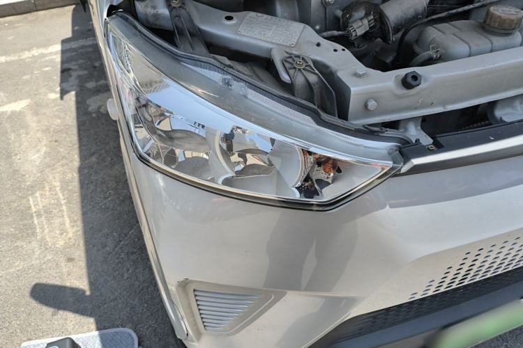 Used Wuling EV50 2021 Van Logistics Vehicle - Huishitong Ningde 41.86 kWh Inovance 2nd-Generation Electric Control System Exterior 6