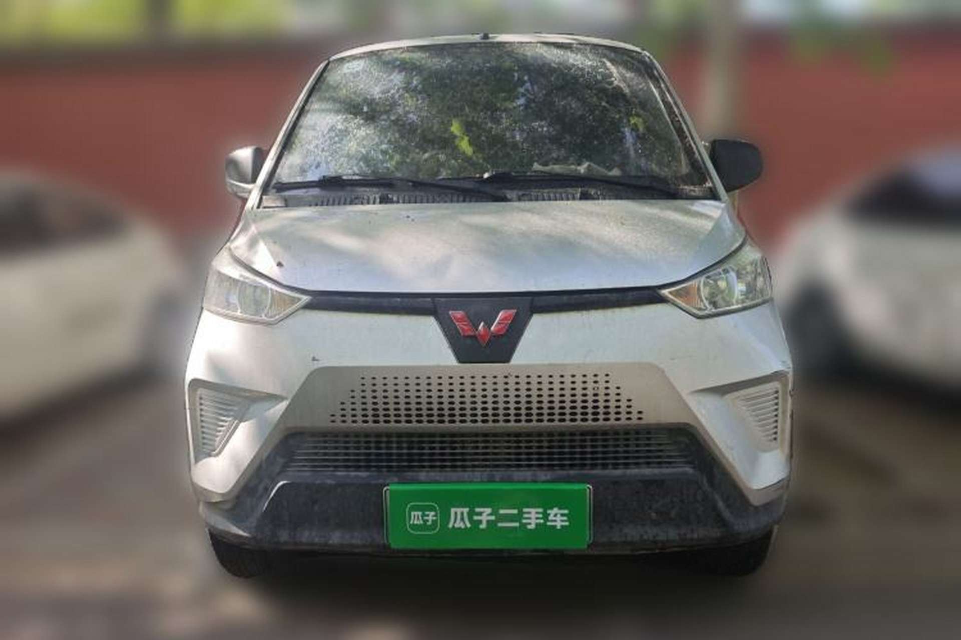 Used Wuling EV50 2021 Van Logistics Vehicle Lishen 41.6 kWh Electric Control System Front