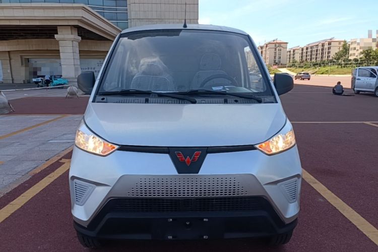 Used Wuling EV50 2021 Van Logistics Vehicle - Huishitong Ningde 41.86 kWh Inovance 2nd-Generation Electric Control System Front