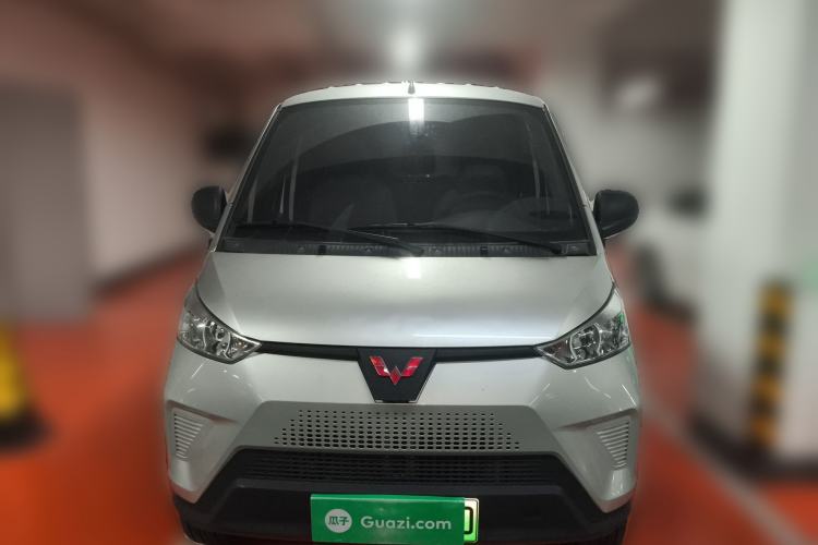 Used Wuling EV50 2021 5-Seater Version Ningde 41.86 kWh Front