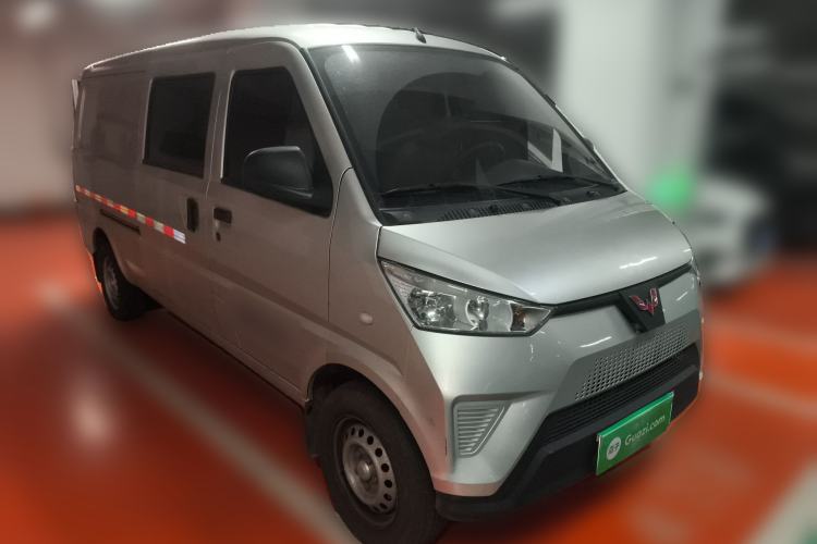 Used Wuling EV50 2021 5-Seater Version Ningde 41.86 kWh Front Right 45 Deg