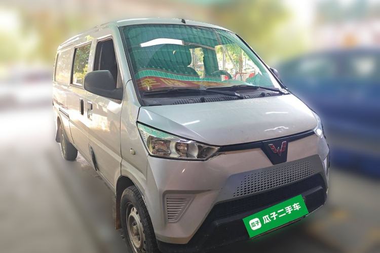 Used Wuling EV50 2021 Van Logistics Vehicle - Huishitong Penghui 43.2kWh Inovance 2nd-Generation Electric Control System Front Right 45 Deg