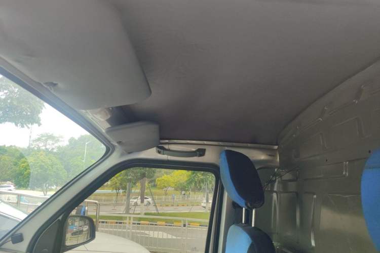 Used Wuling EV50 2021 Van Logistics Vehicle Huishitong Ningde 41.86 kWh Liu Electric Control System Headliner